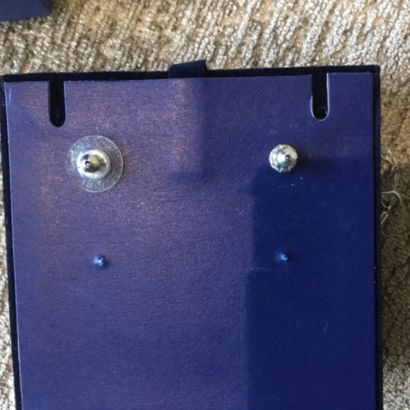 Swarovski Gillian Drop Pierced Earrings - Picture 4 of 4